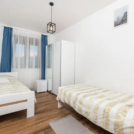Modern Istra With Pool In Buje Bibali