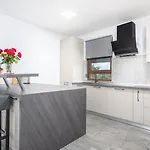 Villa Modern Istra With Pool In Buje *