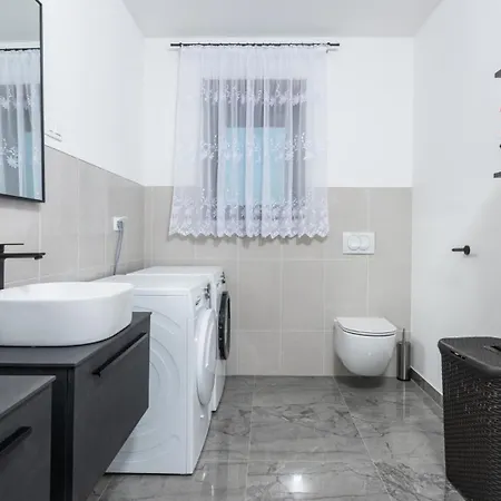 Modern Istra With Pool In Buje Villa *