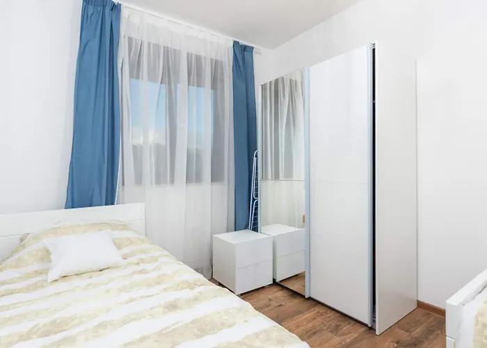 Modern Istra With Pool In Buje Willa *