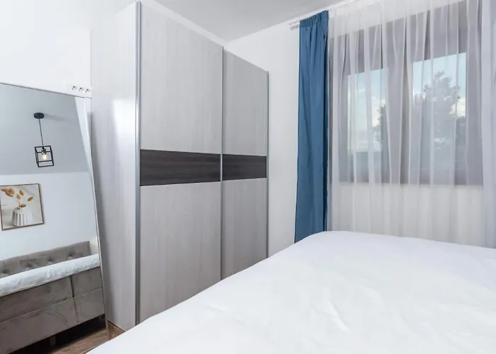 Modern Istra With Pool In Buje Willa *